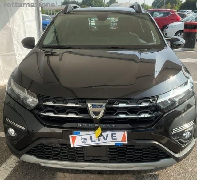 Usata Dacia Sandero Expression 100 CV (73 kW) 2022 Nero Utilitaria