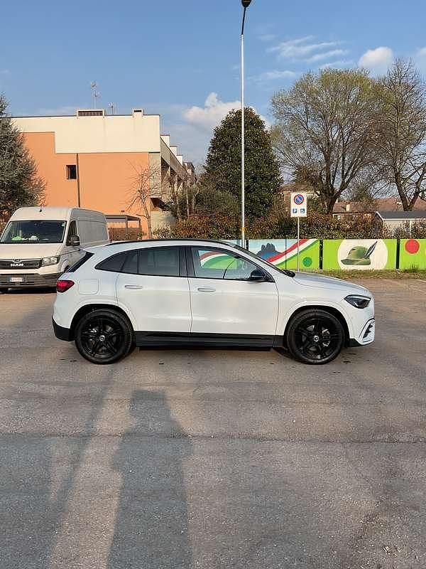 Usata Mercedes GLA250 Advanced Plus 163 CV (119 kW) 2023 Bianco SUV