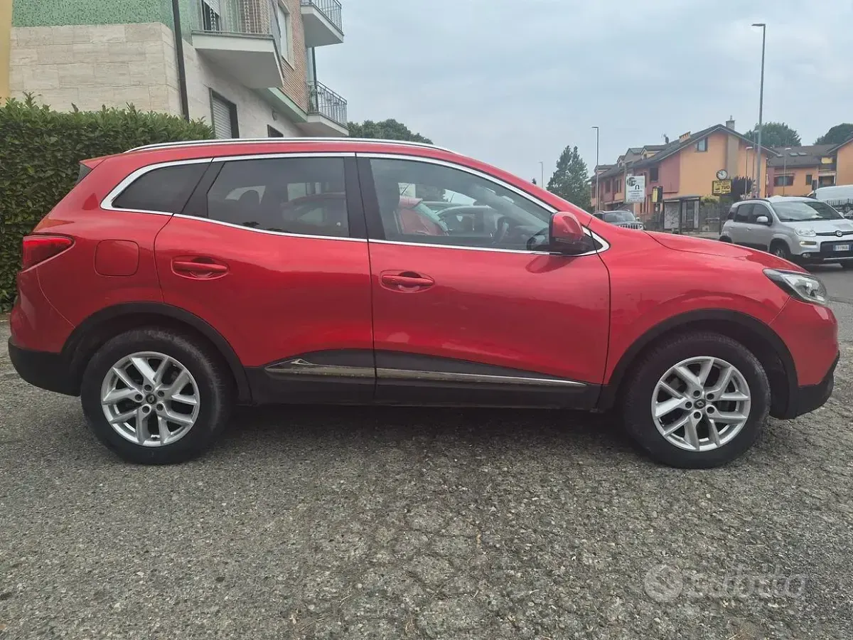 Usata Renault Kadjar 140 CV (102 kW) 2019 Rosso SUV