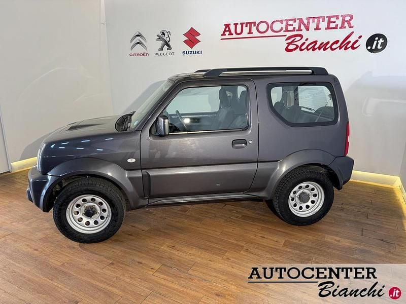 Usata Suzuki Jimny 86 CV (63 kW) 2017 Giallo SUV
