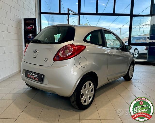 Usata Ford Ka Plus 69 CV (50 kW) 2016 Grigio Utilitaria