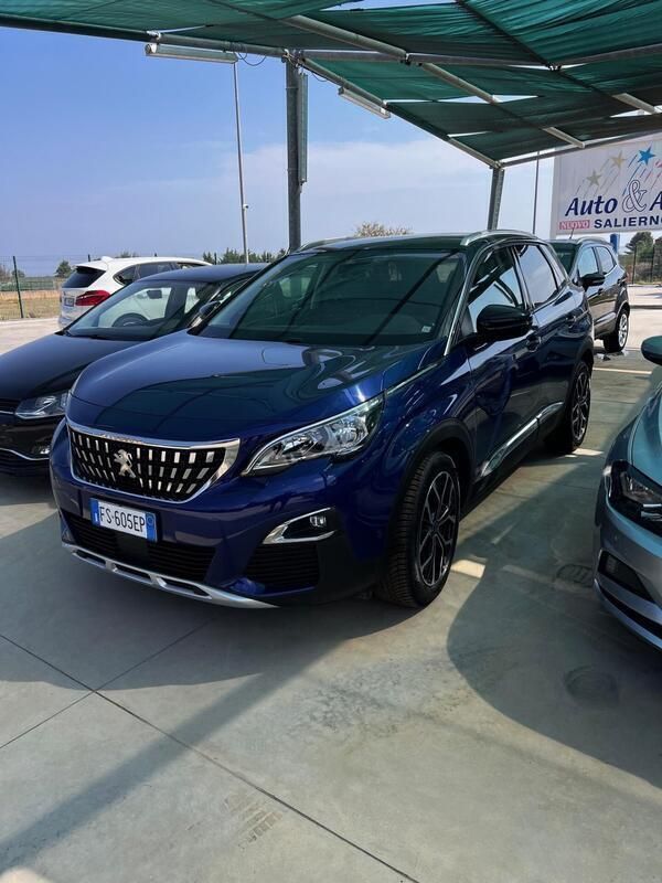 Usata Peugeot 3008 Allure 120 CV (88 kW) 2018 Blu Station wagon