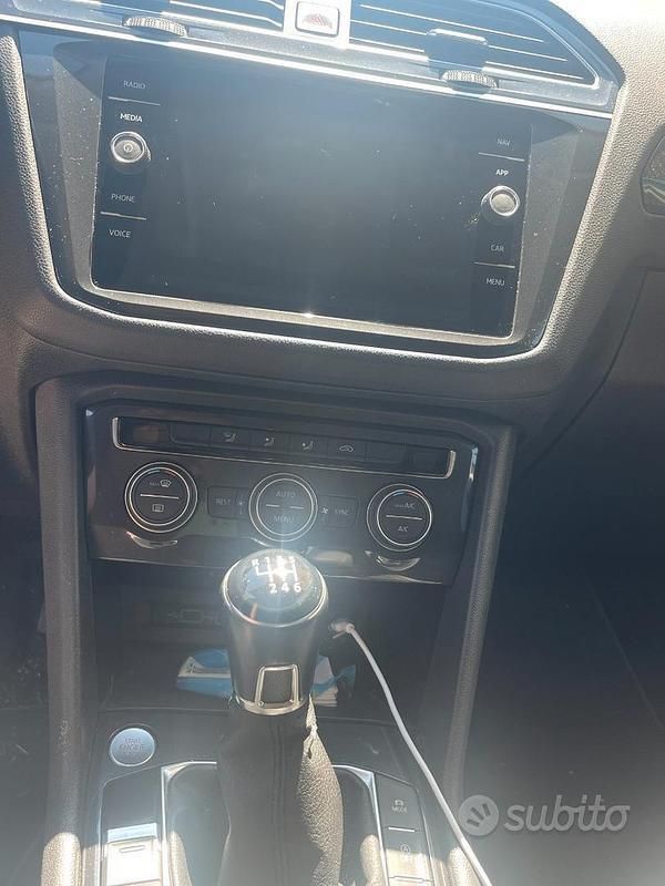 Usata VW Tiguan 116 CV (85 kW) 2020 Bianco SUV