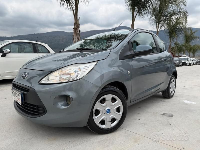 Usata Ford Ka 69 CV (50 kW) 2013 Grigio Utilitaria
