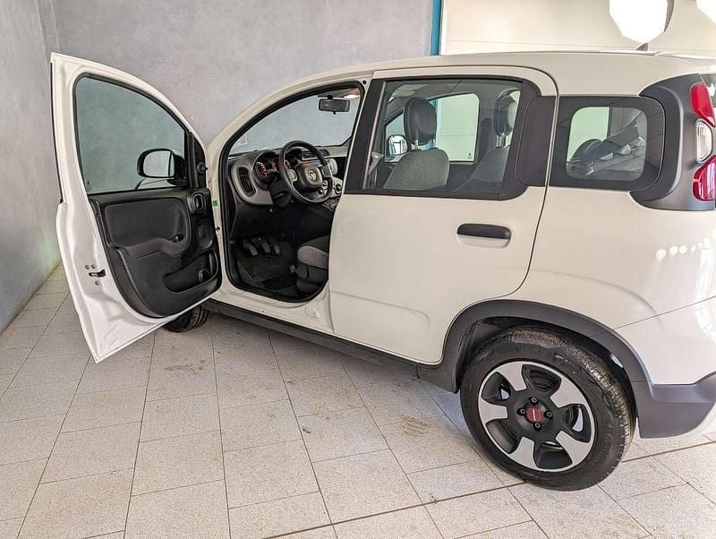 Usata Fiat Panda Cross Cross 70 CV (51 kW) 2023 Bianco Utilitaria