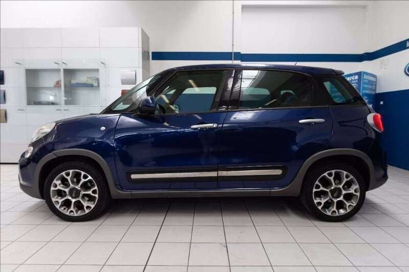 Usata Fiat 500L Trekking 95 CV (69 kW) 2016 Blu metallizzato Monovolume