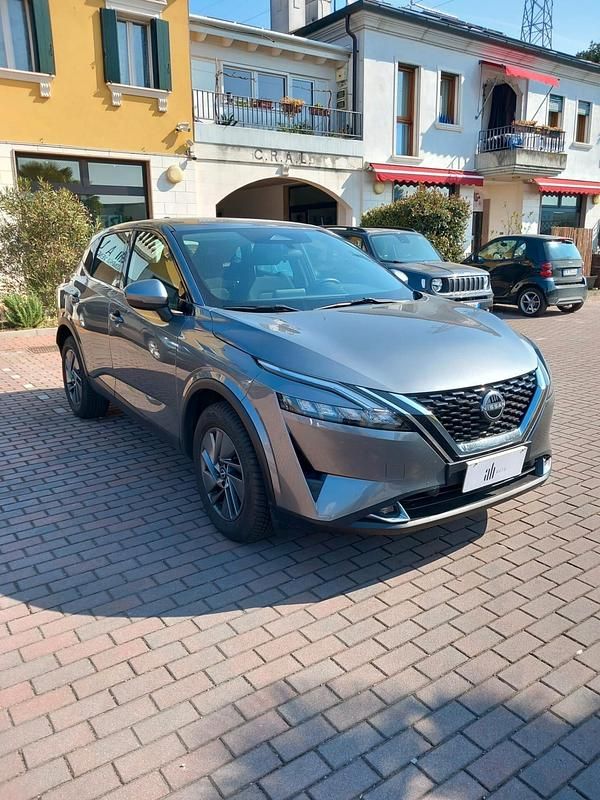 Usata Nissan Qashqai 158 CV (116 kW) 2023 Grigio SUV