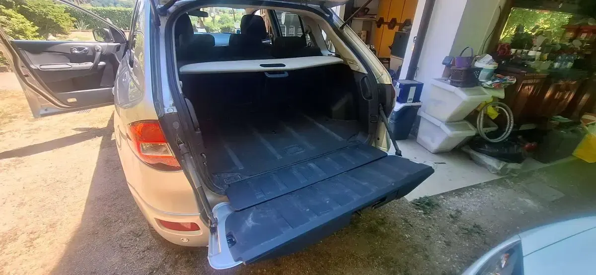 Usata Renault Koleos Dynamique 150 CV (110 kW) 2012 Grigio SUV
