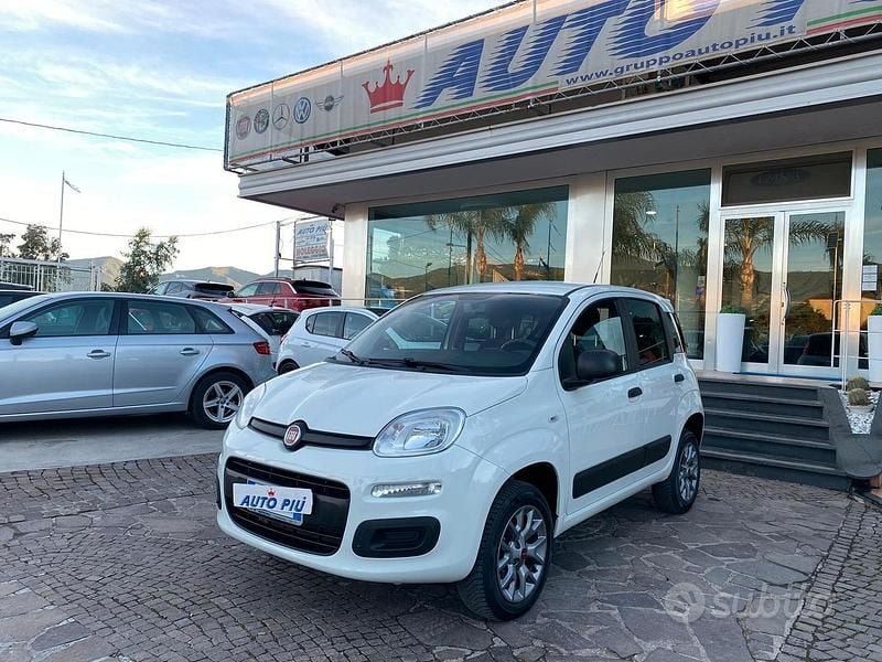 Usata Fiat Panda 4x4 S 95 CV (69 kW) 2018 Bianco Utilitaria