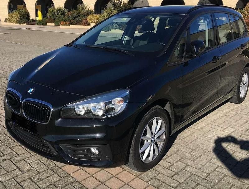 Usata BMW 218 Gran Tourer Advantage 150 CV (110 kW) 2017 Nero Monovolume