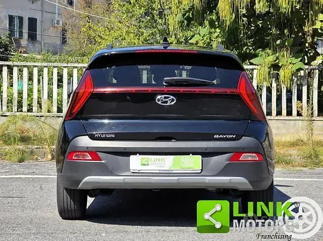 Usata Hyundai Bayon 101 CV (74 kW) 2021 Nero SUV