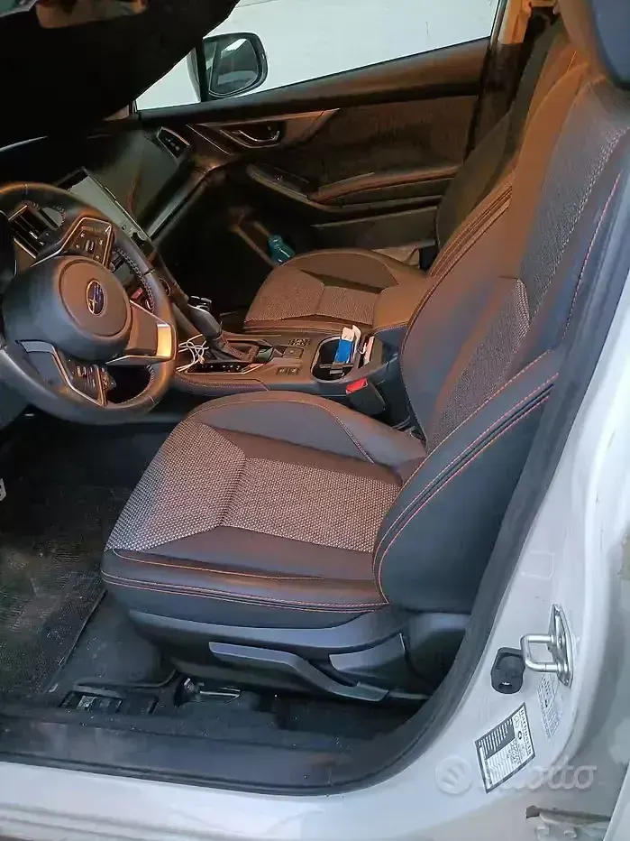 Usata Subaru XV 114 CV (83 kW) 2022 Bianco SUV