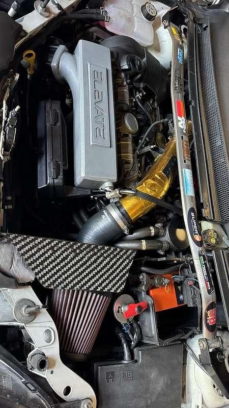 Usata Ford Focus RS 305 CV (224 kW) 2010 Bianco Berlina