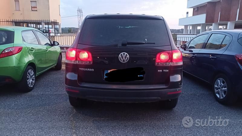 Usata VW Touareg R 174 CV (127 kW) 2004 Nero SUV