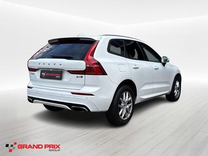 Usata Volvo XC60 Momentum 198 CV (145 kW) 2019 Bianco SUV