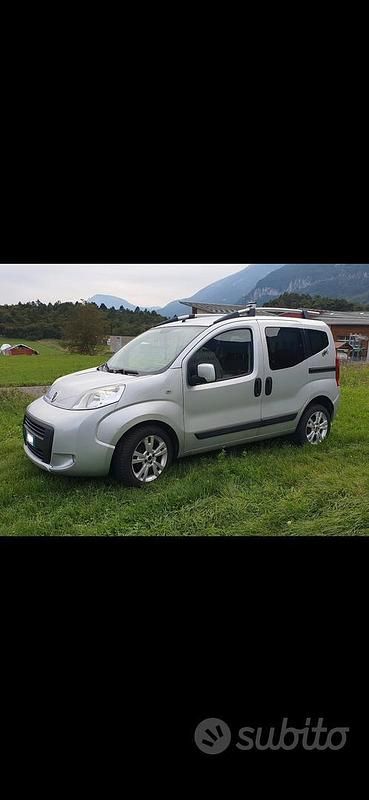 Usata Fiat Sedici Trekking 75 CV (55 kW) 2010 Grigio SUV