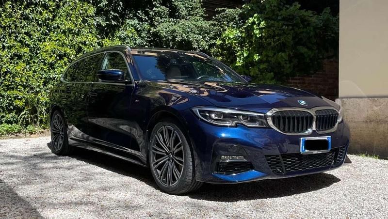Usata BMW 320 M Sport 190 CV (139 kW) 2019 Blu/azzurro Station wagon