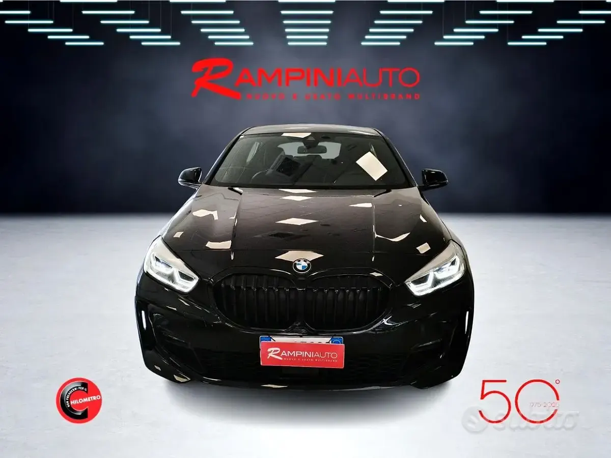 Usata BMW 116 M Sport 116 CV (85 kW) 2022 Nero Utilitaria