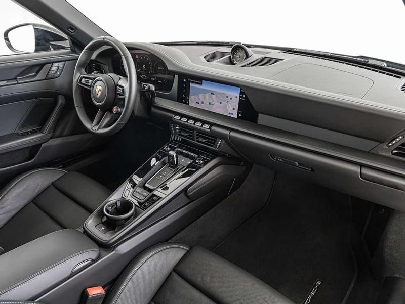Nuova Porsche 911 Carrera GTS 2026 Nero jet metallizzato / capote Cabrio