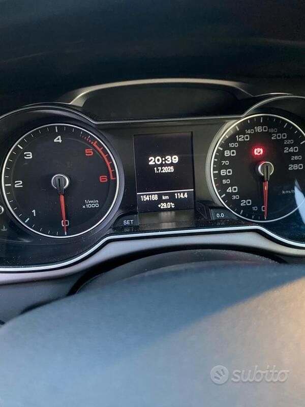 Usata Audi A4 Business Plus 143 CV (105 kW) 2013 Grigio Berlina