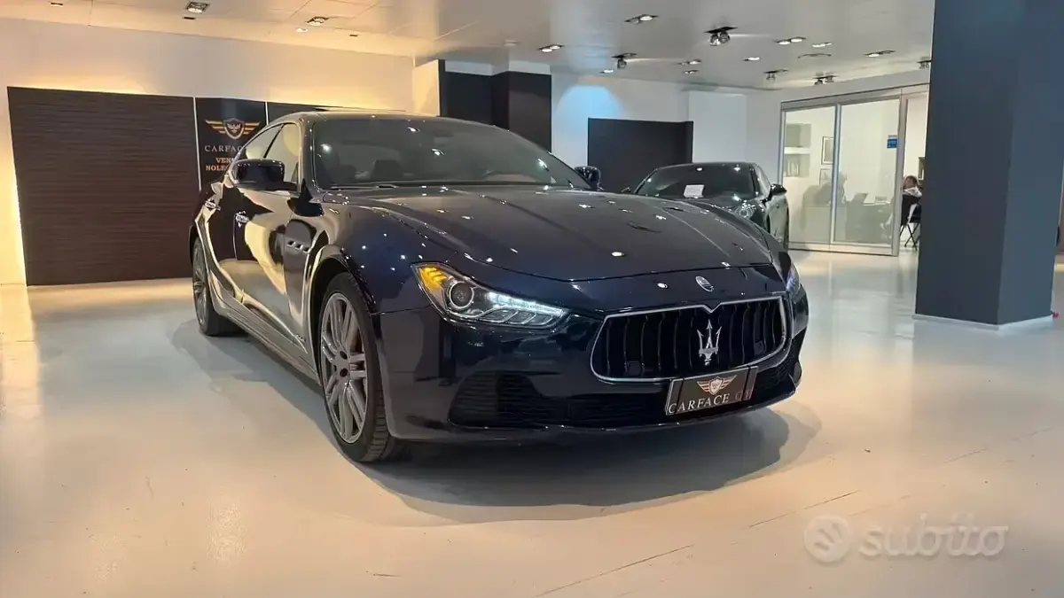 Usata Maserati Ghibli 275 CV (202 kW) 2014 Blu Berlina