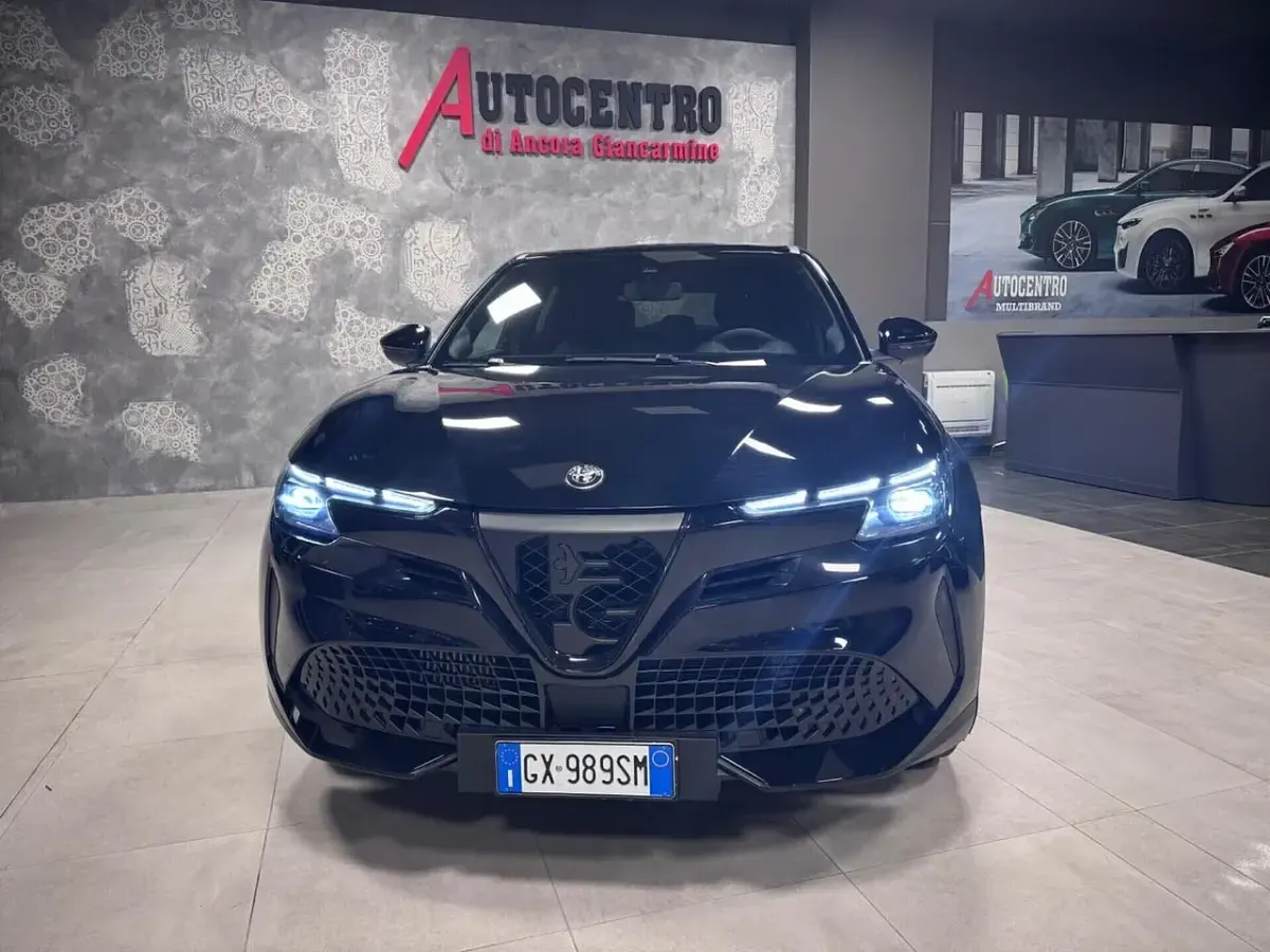 Brugt Alfa Romeo GT Junior Edizione Speciale 136 HK (100 kW) 2024 Sort SUV