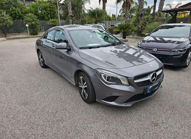 Usata Mercedes CLA180 109 CV (80 kW) 2015 Other Berlina