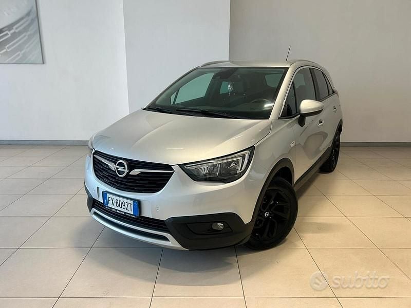 Usata Opel Crossland X 102 CV (75 kW) 2019 Grigio SUV