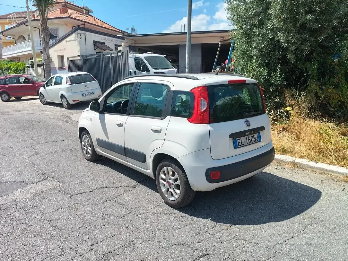 Usata Fiat Panda 75 CV (55 kW) 2012 Bianco Utilitaria