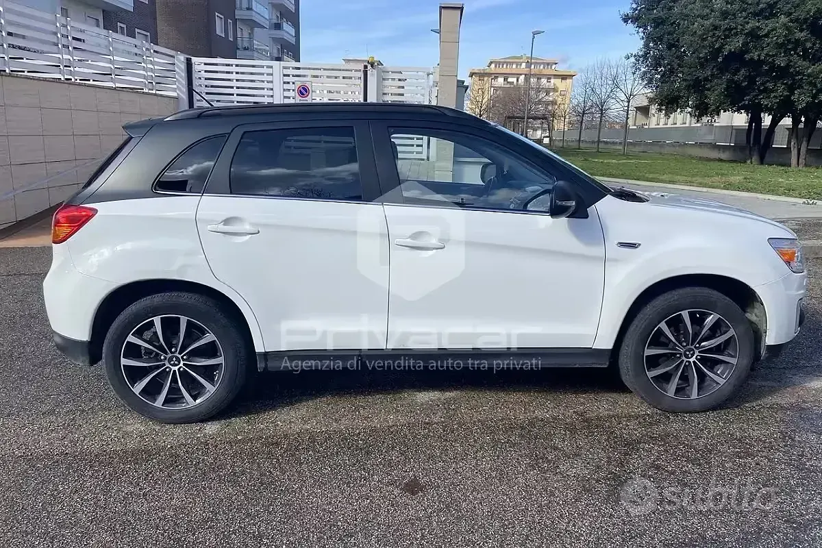 Begagnad Mitsubishi ASX Intense 116 HK (85 kW) 2015 Vit SUV