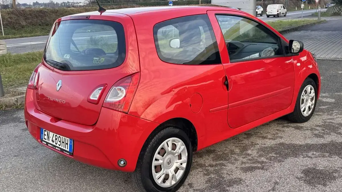 Usata Renault Twingo Dynamique 76 CV (55 kW) 2012 Other Utilitaria