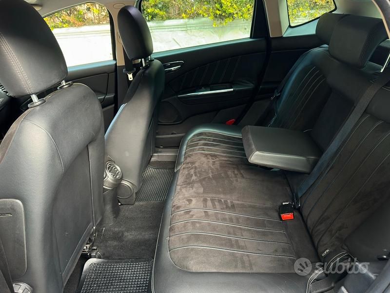 Usata Lancia Delta 120 CV (88 kW) 2011 Grigio Utilitaria