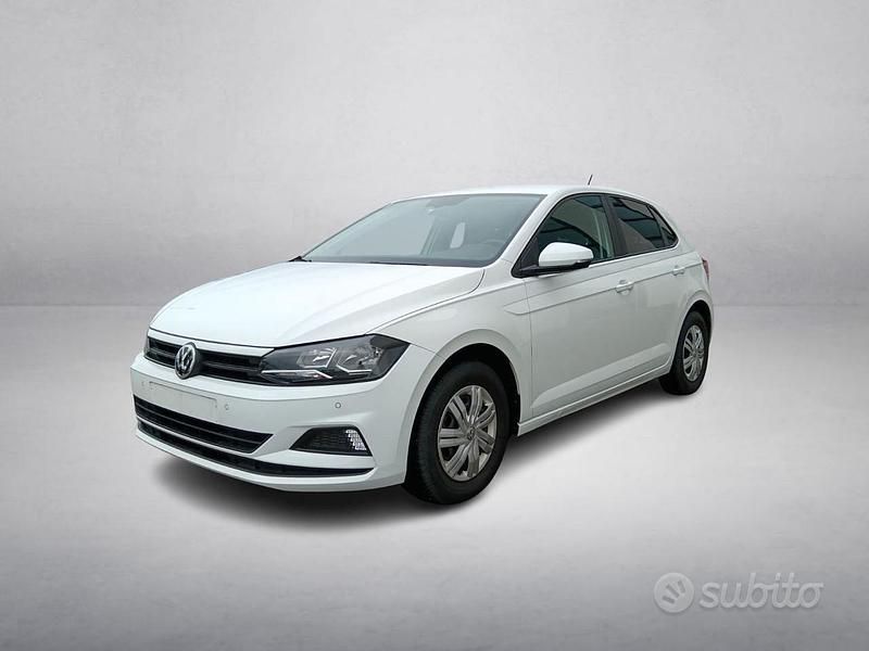 Bianco Usata 2018 VW Polo Comfortline Tre volumi | 9950 € (Ottimo prezzo) - Immagine 1/4
