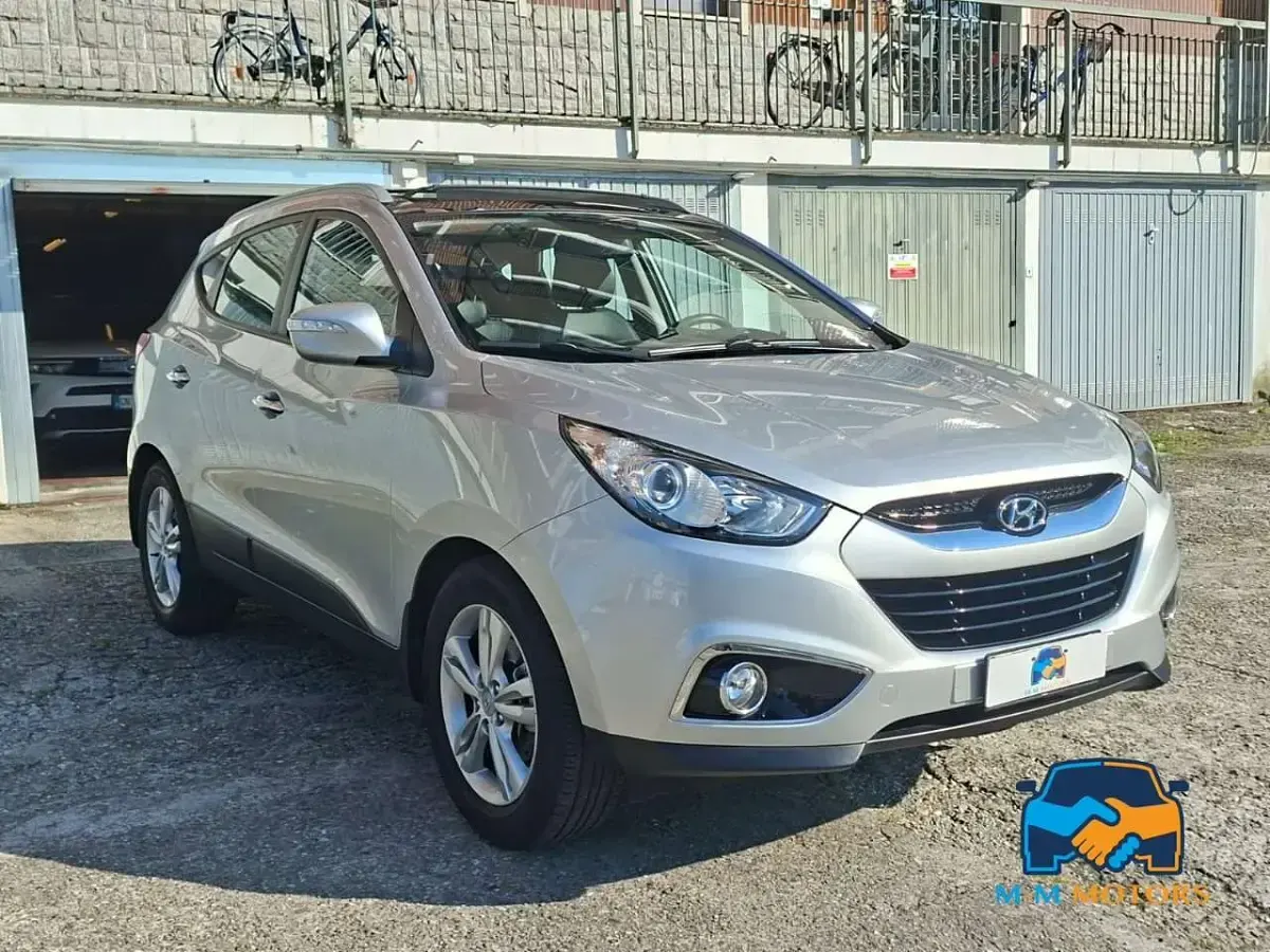 Usata Hyundai ix35 Comfort 135 CV (99 kW) 2012 Grigio SUV