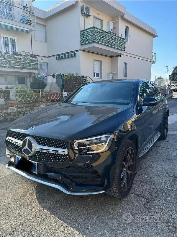 Nero Usata 2022 Mercedes GLC220 Premium Plus SUV | 48.000 € (Molto cara) - Immagine 1/4