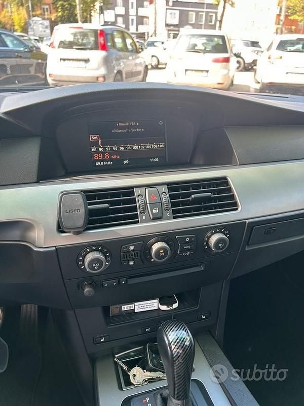 Usata BMW 530 M Sport 231 CV (169 kW) 2003 Blu Berlina