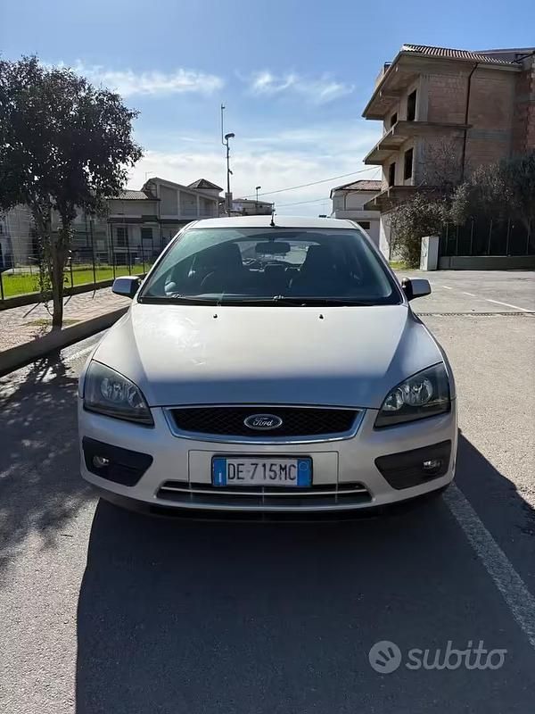 Usata Ford Focus 110 CV (80 kW) 2007 Berlina