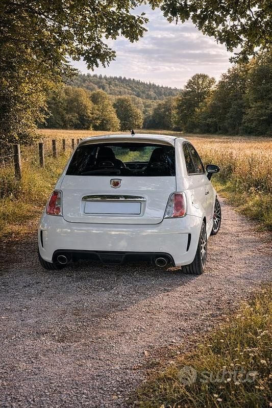 Usata Fiat 500 Abarth 135 CV (99 kW) 2010 Bianco Berlina