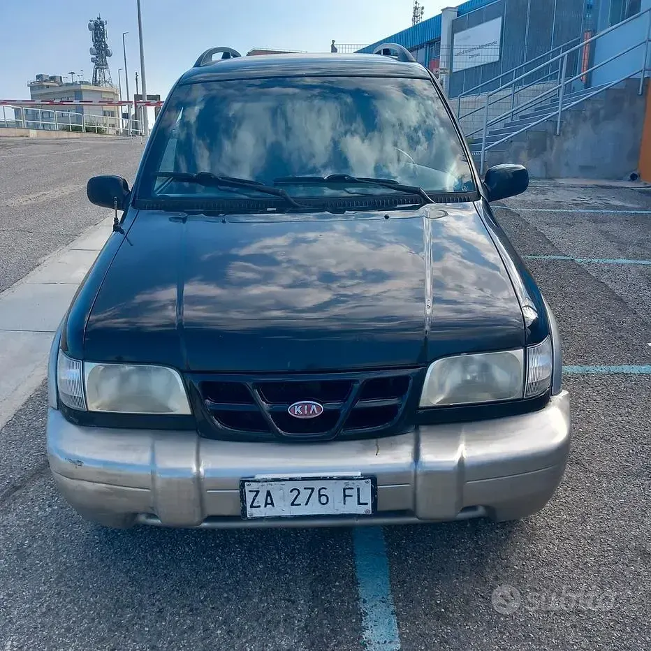 Usata Kia Sportage Comfort 118 CV (86 kW) 2000 Nero SUV