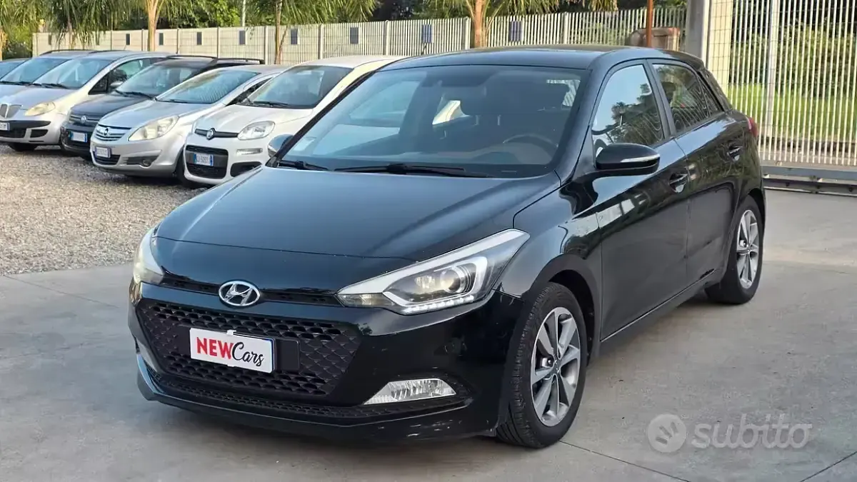 Usata Hyundai i20 Classic 82 CV (60 kW) 2015 Nero Berlina