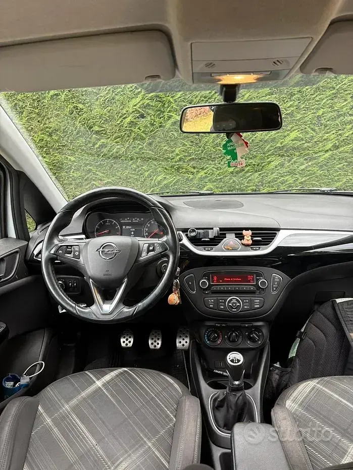 Usata Opel Corsa 100 CV (73 kW) 2016 Bianco Utilitaria