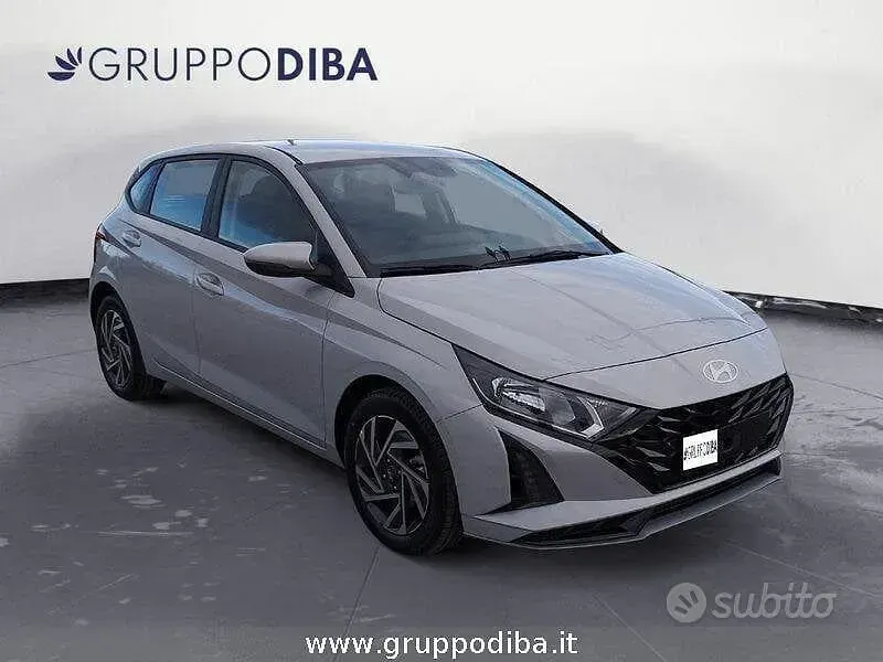 Novo Hyundai i20 90 HP (66 kW) 2026 Cinzento Citadino