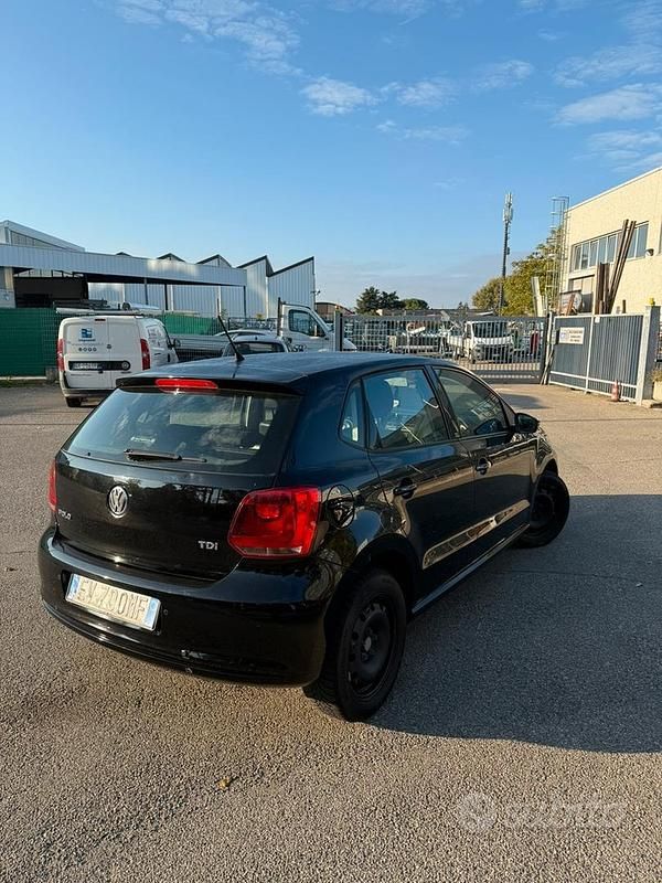 Usata VW Polo Sound 75 CV (55 kW) 2014 Nero Berlina