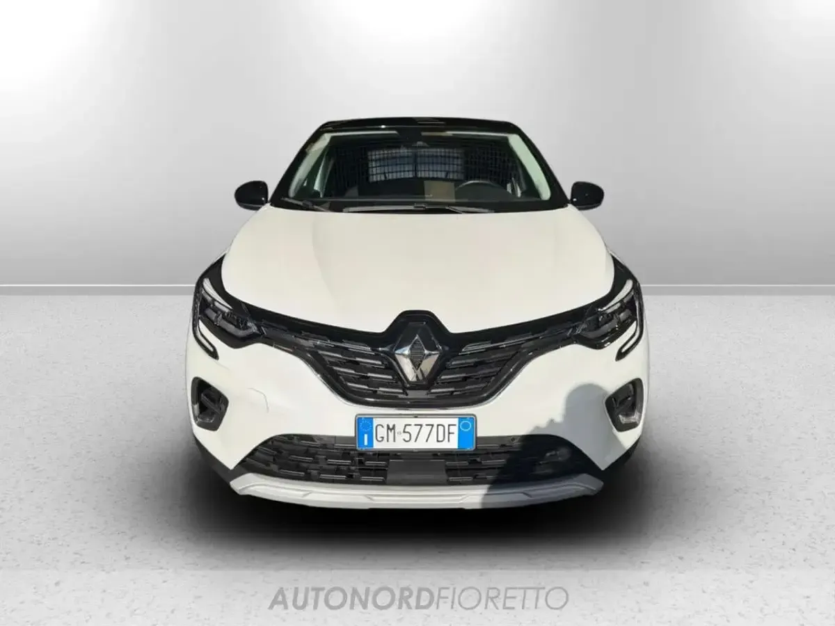 Usata Renault Captur Techno 143 CV (105 kW) 2023 Bianco SUV