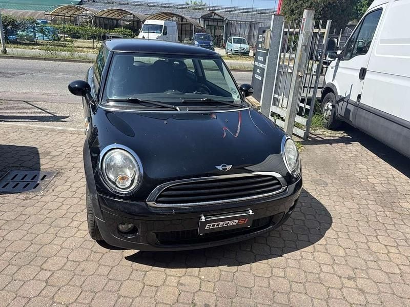 Usata Mini Cooper 75 CV (55 kW) 2010 Other Utilitaria
