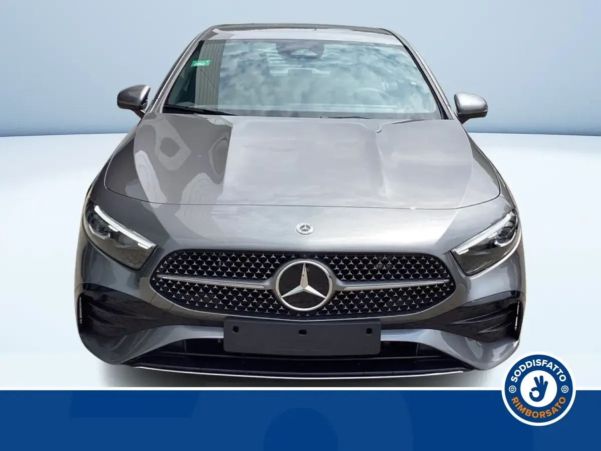 Usata Mercedes A250 Advanced Plus 272 CV (200 kW) 2024 Grigio metallizzato
