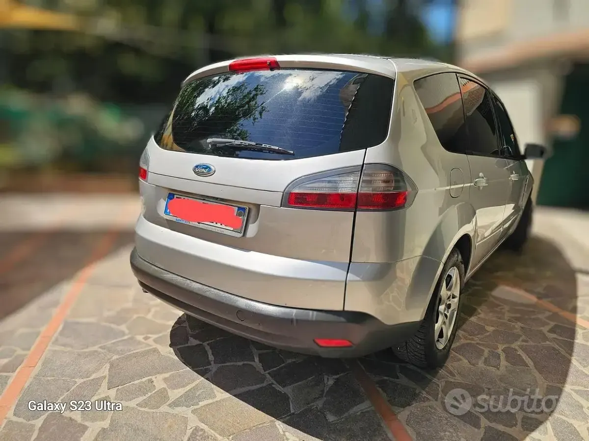 Usata Ford S-MAX 150 CV (110 kW) 2006 Grigio Monovolume