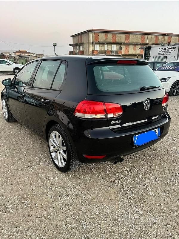 Usata VW Golf VI 110 CV (80 kW) 2009 Nero Utilitaria