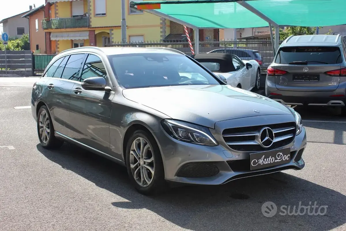 Usata Mercedes C220 SE 170 CV (125 kW) 2016 Grigio Station wagon