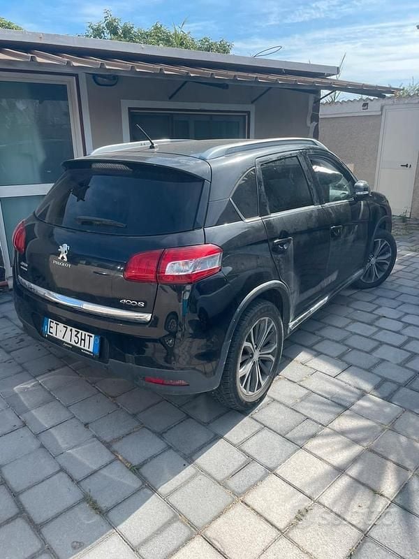 Usata 2013 Peugeot 4008 SUV | 7000 € - Immagine 1/2